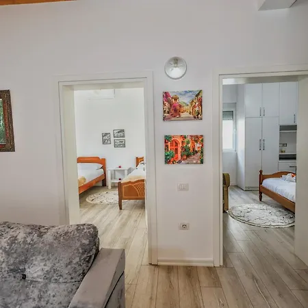 Villa Likaj Berat